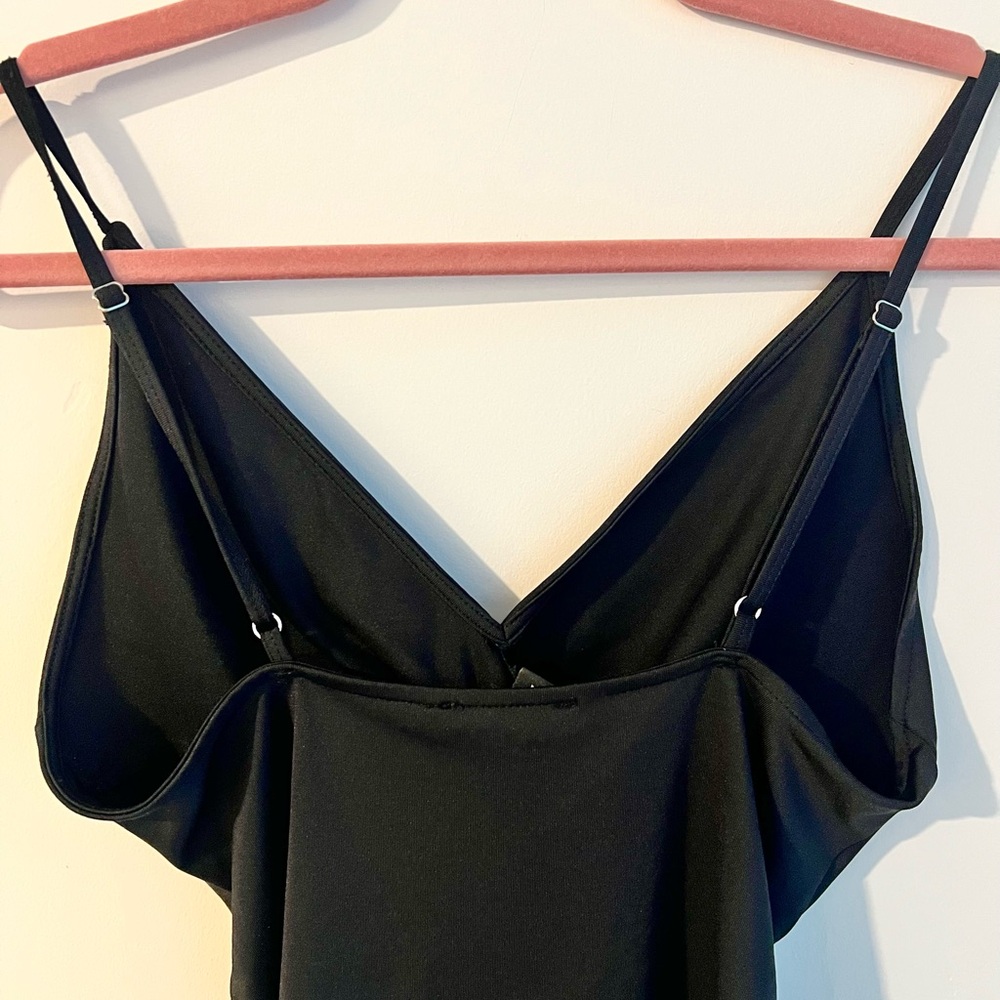 Forever 21 Black V-Neck Twist Top - Picture 4 of 5